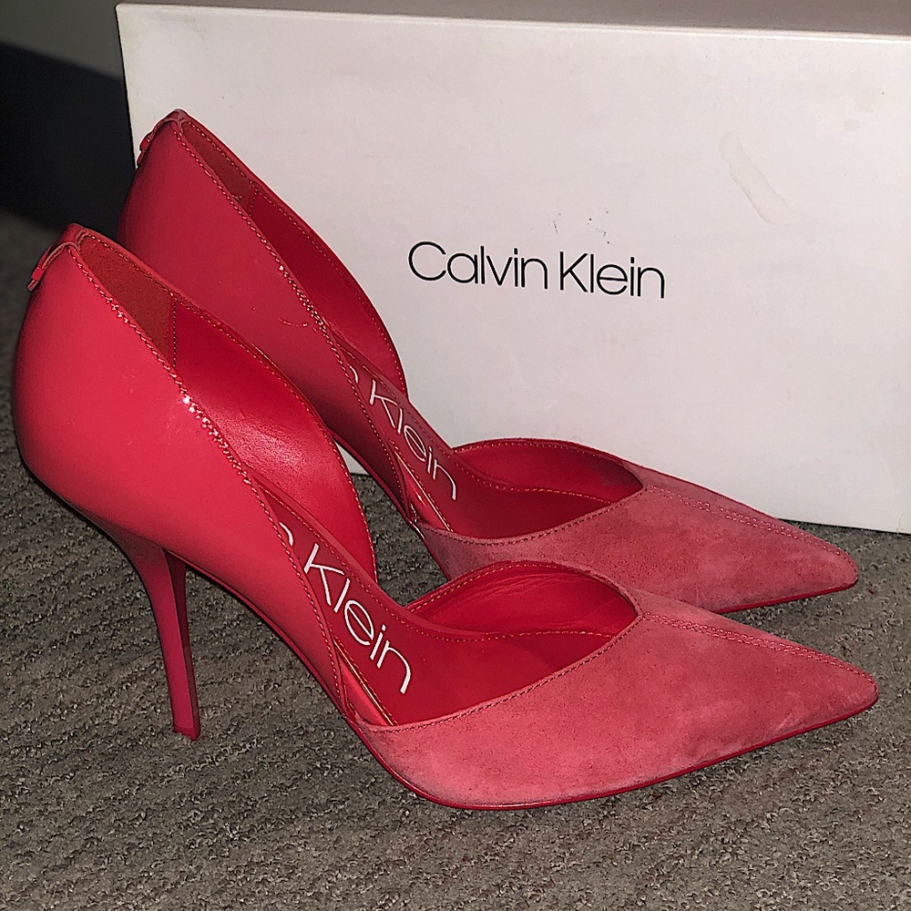 Brand new pink rose suede patent leather pumps